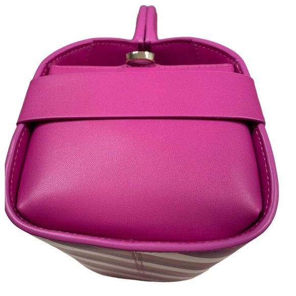 New Kate Spade Dolci 3D PASTRY BOX CROSSBODY Bag Novelty Collector item - Picture 6 of 10